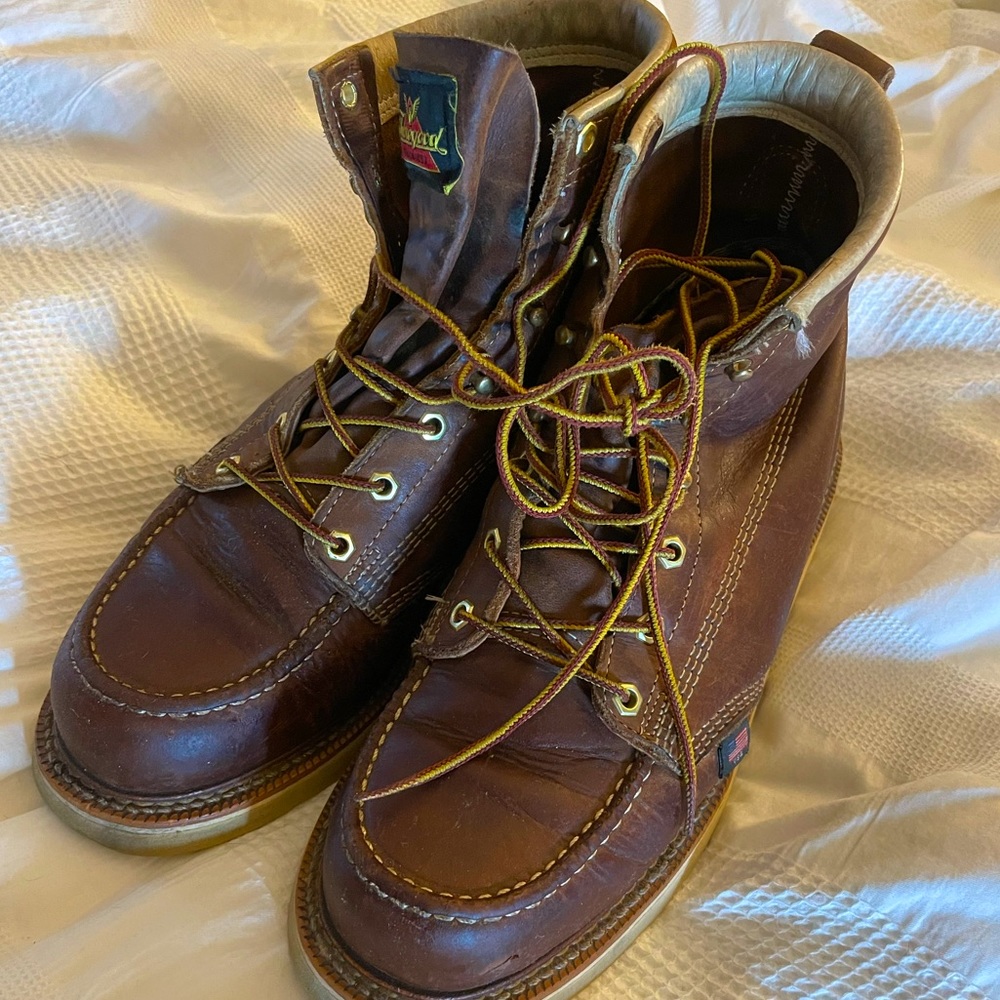 Thorogood Moc Toe Boots